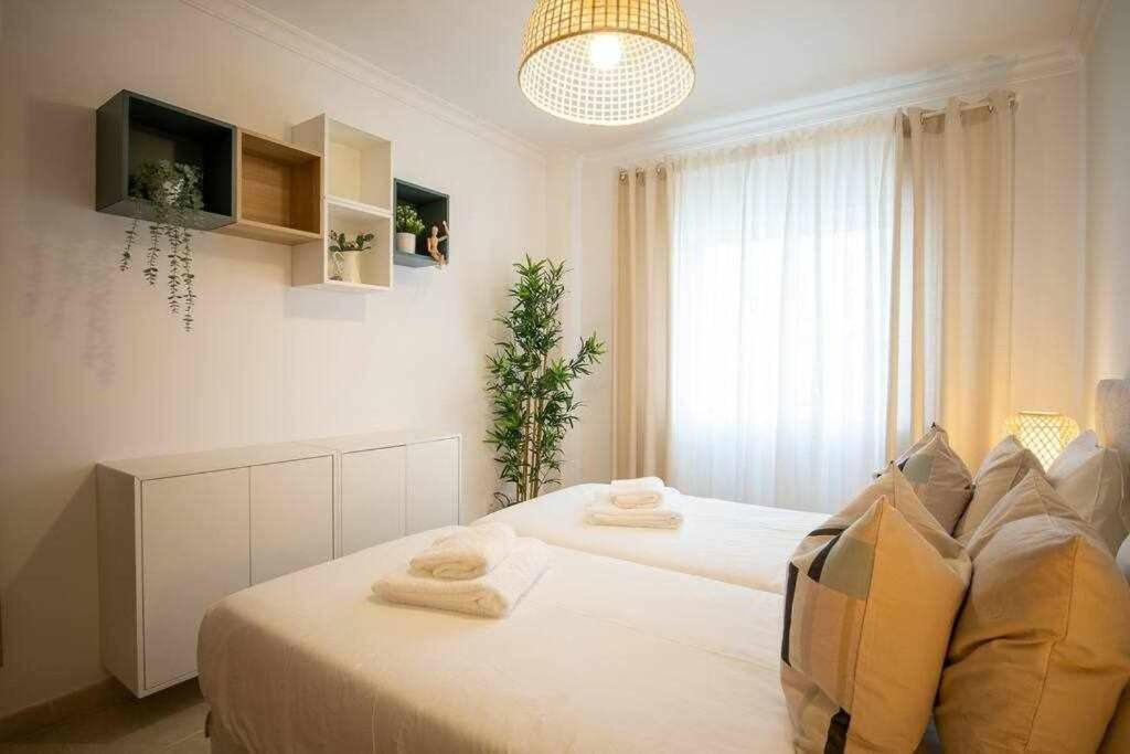 Modern 3Br Apt W/ Lg Terrace, Bbq, Ac & Parking Tavira Exterior foto