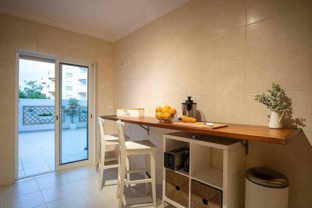 Modern 3Br Apt W/ Lg Terrace, Bbq, Ac & Parking Tavira Exterior foto
